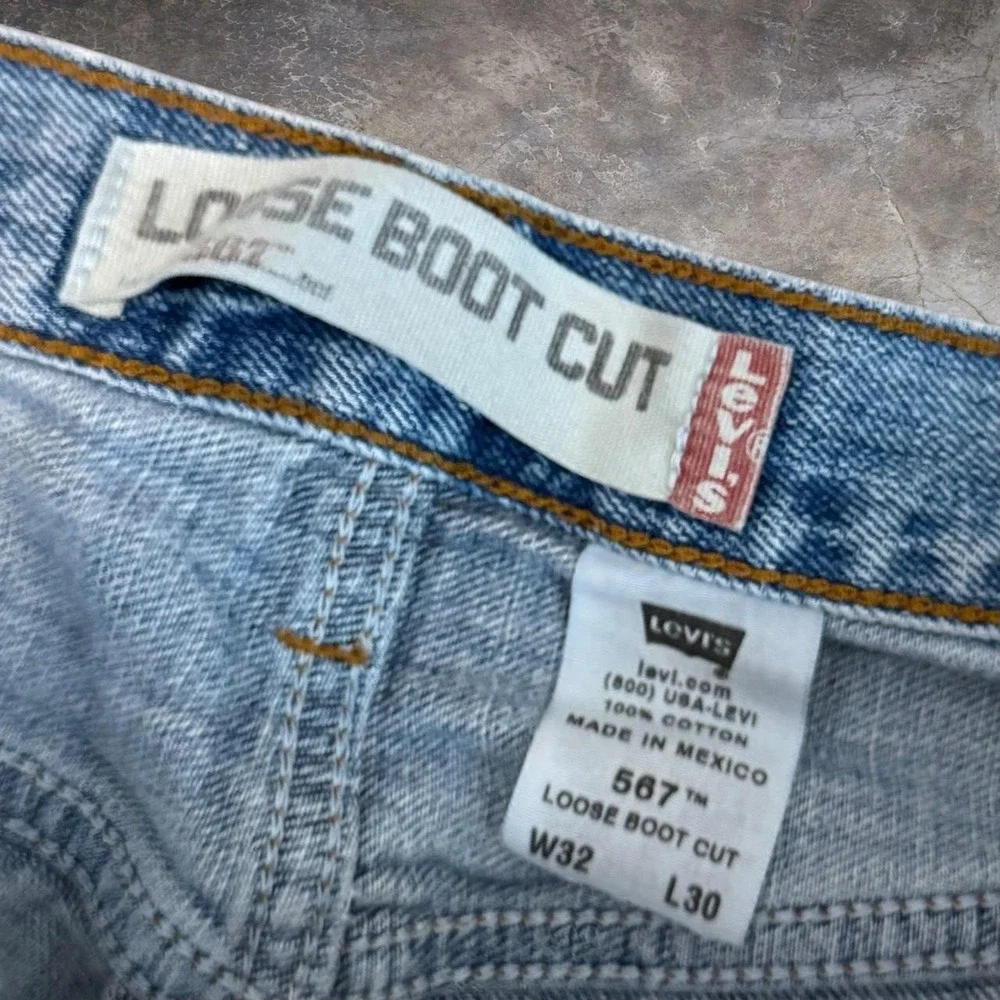 Vintage Levis 567 Distressed Bootcut Jeans Men's 32x29 Skater Grunge Denim Y2K